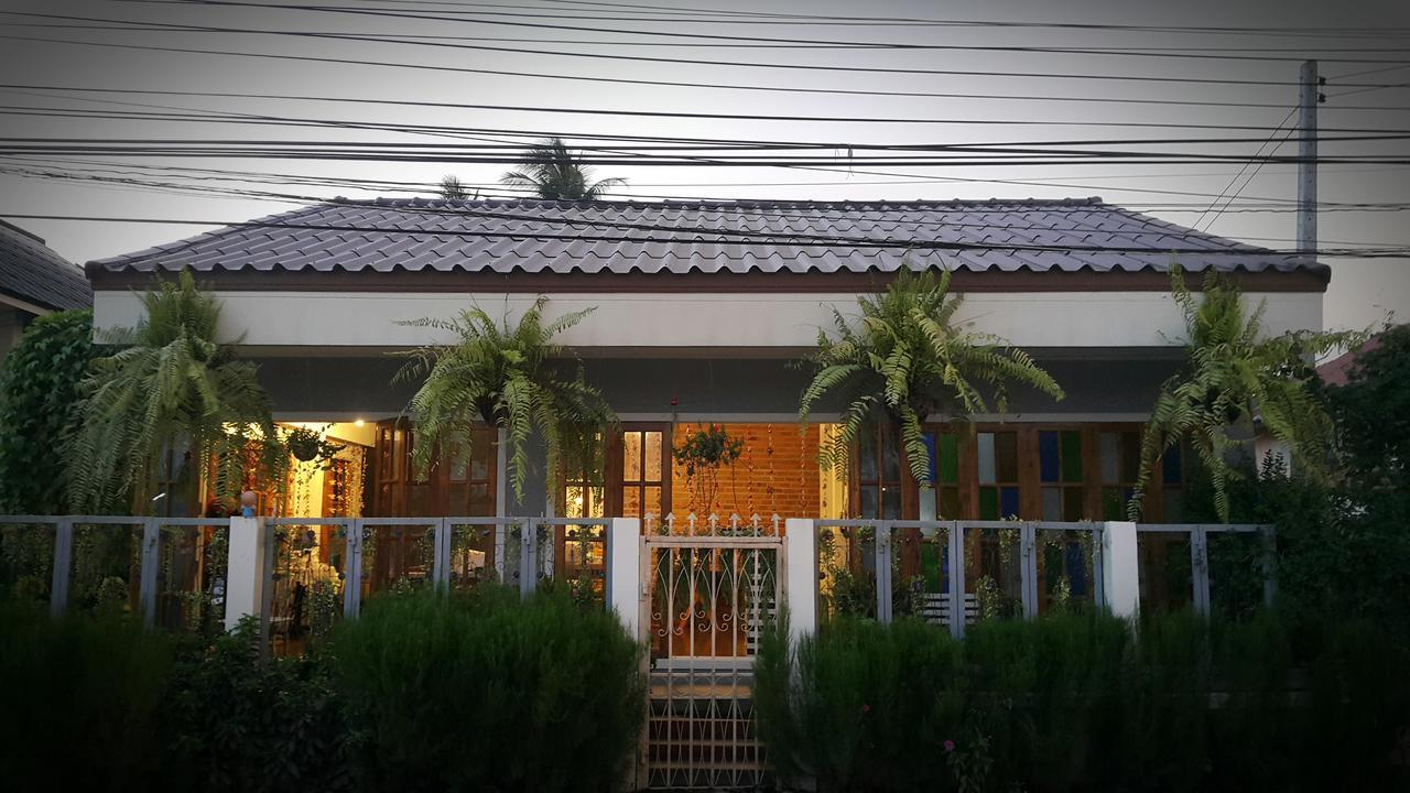Ban Ing Yom Bed&Breakfast スコタイ エクステリア 写真
