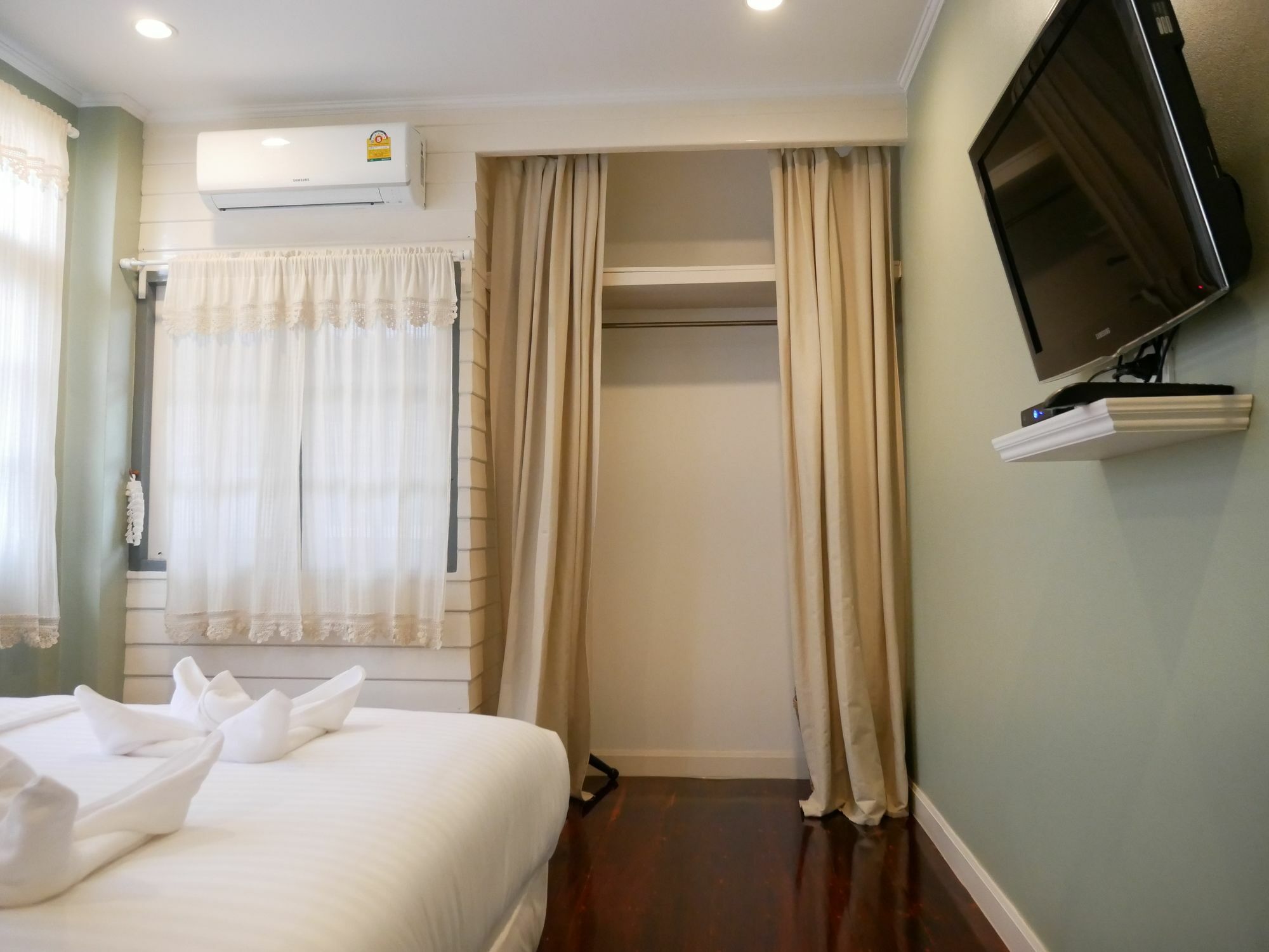 Ban Ing Yom Bed&Breakfast スコタイ エクステリア 写真