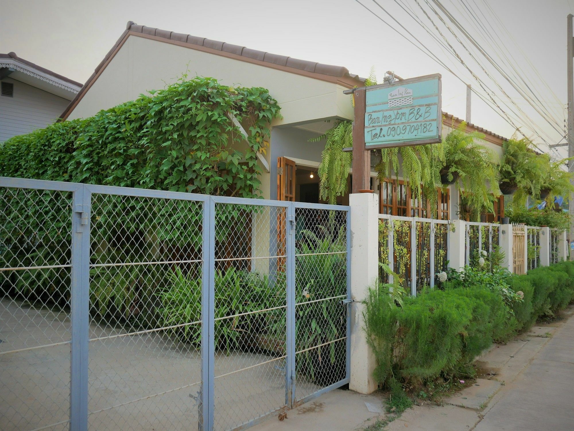 Ban Ing Yom Bed&Breakfast スコタイ エクステリア 写真